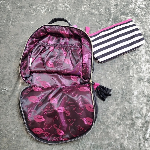 Betsey Johnson Emoji Train Case - Picture 3 of 9